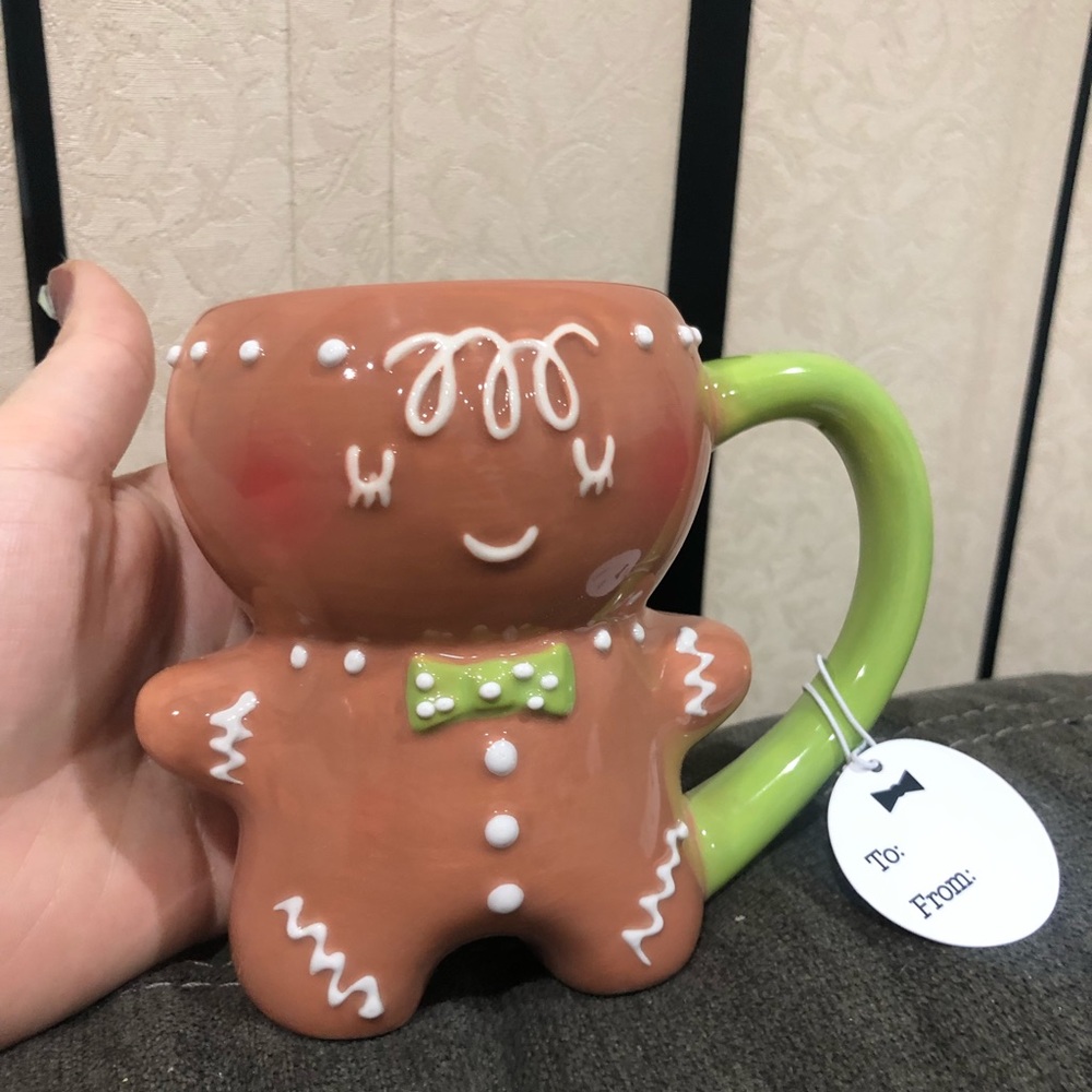 Sold NEW 2 adorable gingerbread mugs set price firm now - Picture 3 of 10